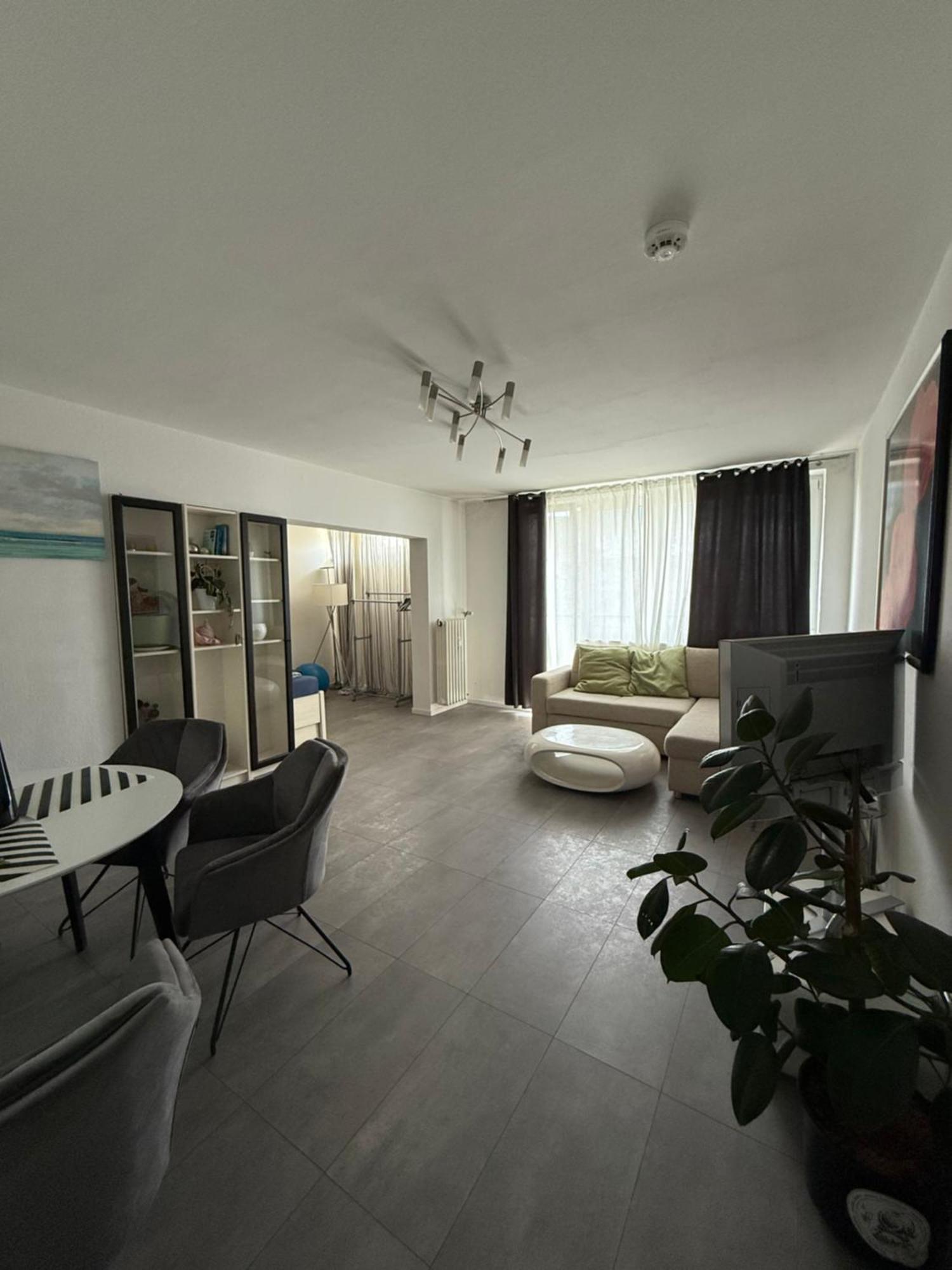 Attractive Flat Near Charlottenburg & Center Apartamento Berlim