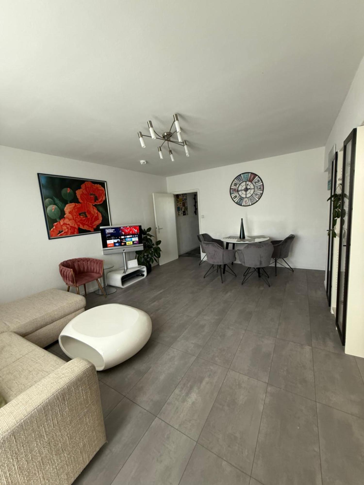 Attractive Flat Near Charlottenburg & Center Berlim